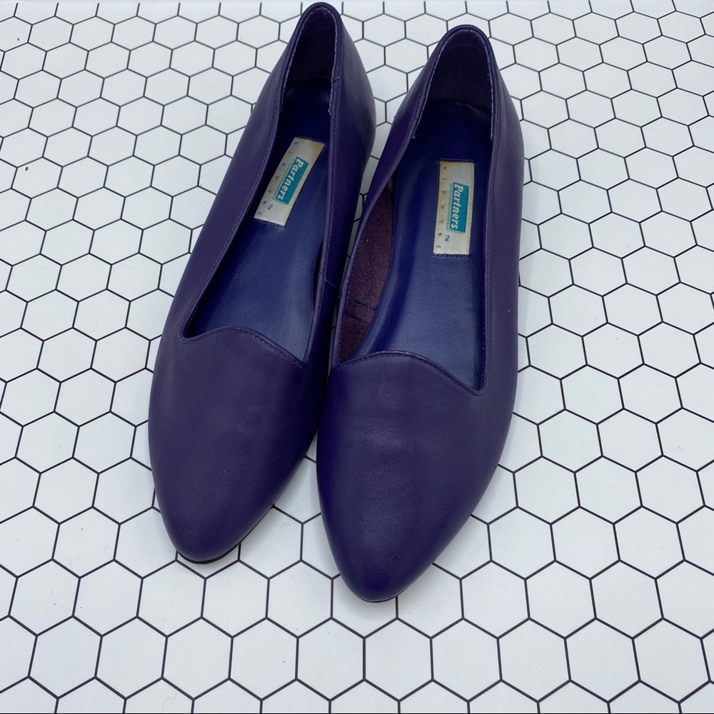 Mervyns Partners Vintage Leather Dark Purple Flats